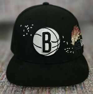 Brooklyn Nets 59FIFTY Cherry Blossom Black New Era NBA Cap Size 7 3/8